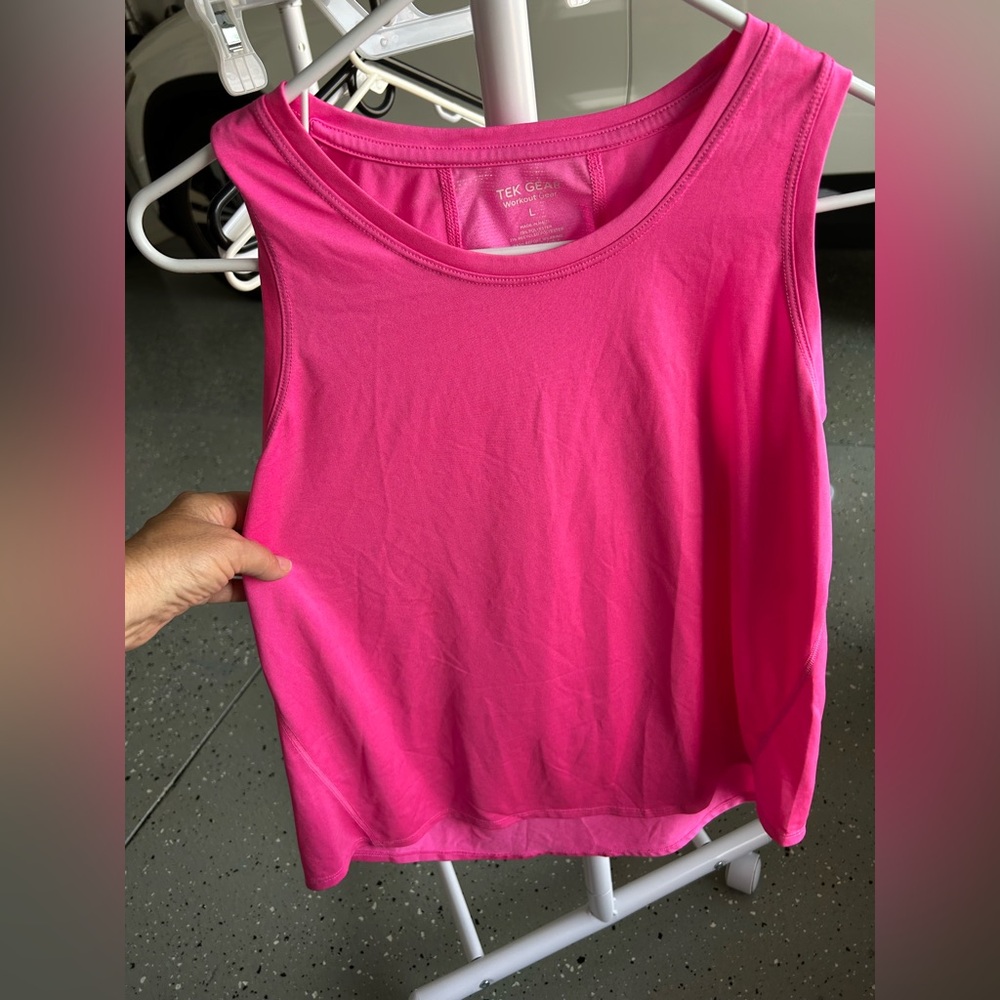 Tek Gear Women's Vibrant Pink Tank Top